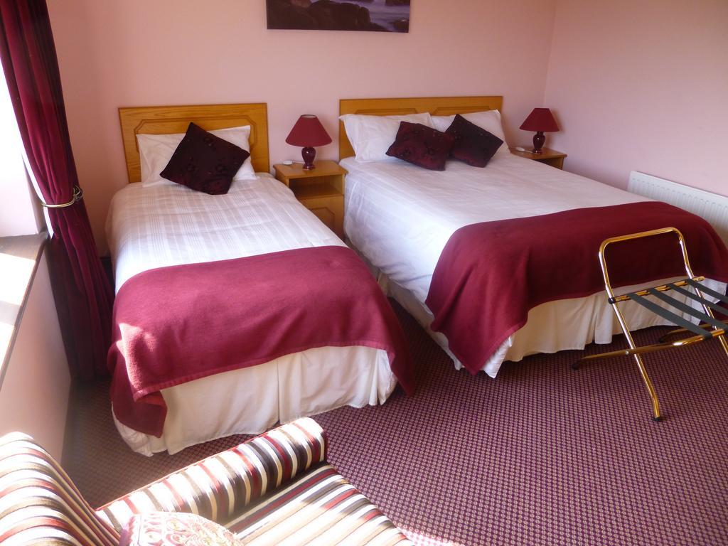 Bed and Breakfast Reeks View Teernaboul Номер фото