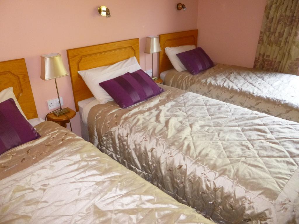 Bed and Breakfast Reeks View Teernaboul Номер фото
